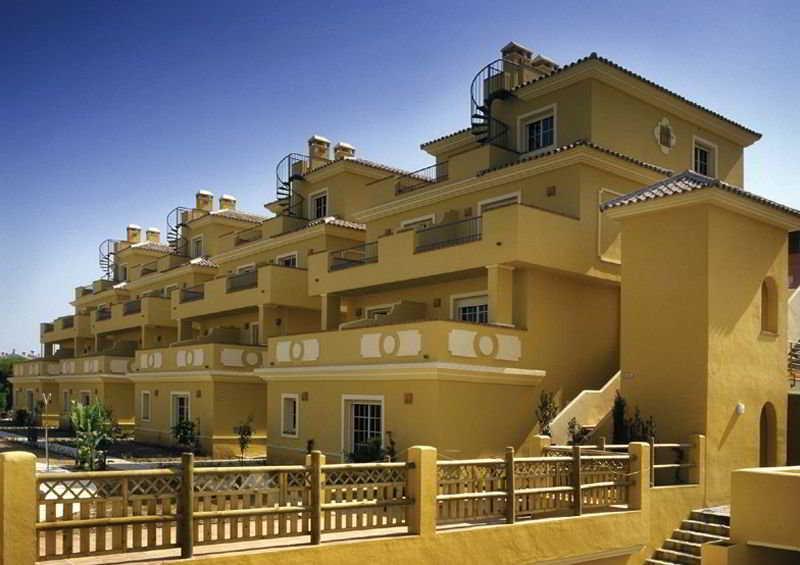 Apartamentos Vista Real La La Alcaidesa Zewnętrze zdjęcie