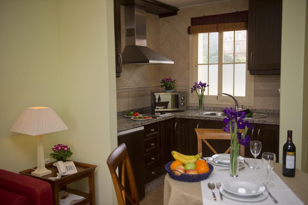 Apartamentos Vista Real La La Alcaidesa Zewnętrze zdjęcie
